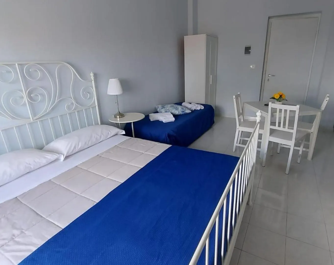 Villa Nadira Giardini-Naxos 0*,  Włochy