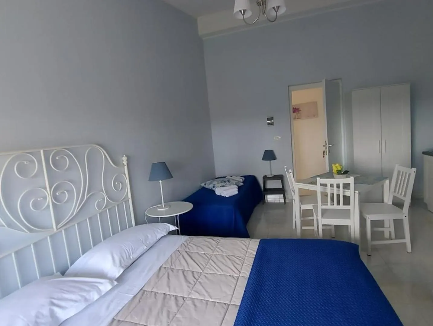 Villa Nadira Giardini-Naxos Hotel apartamentowy