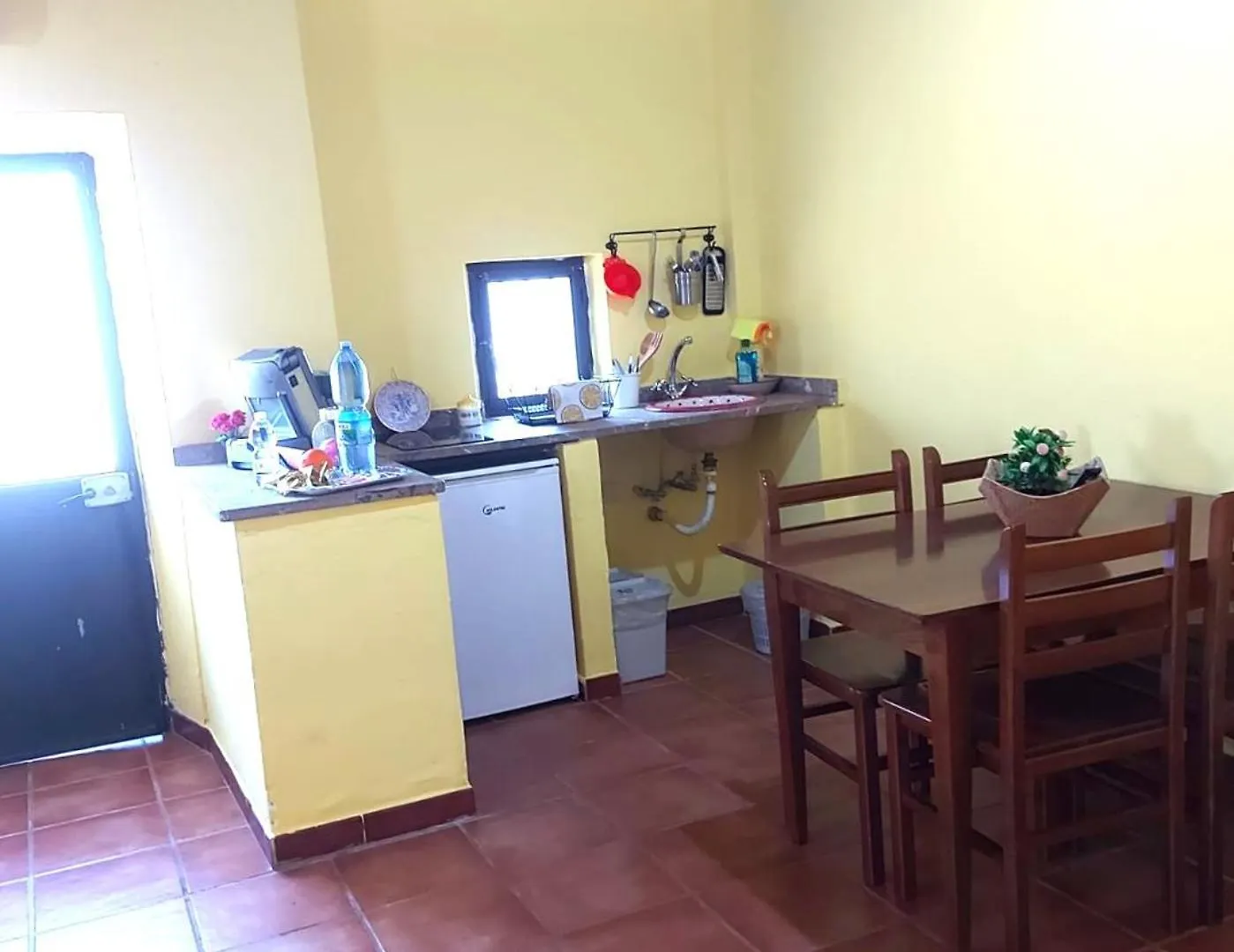 Hotel apartamentowy Villa Nadira Giardini-Naxos