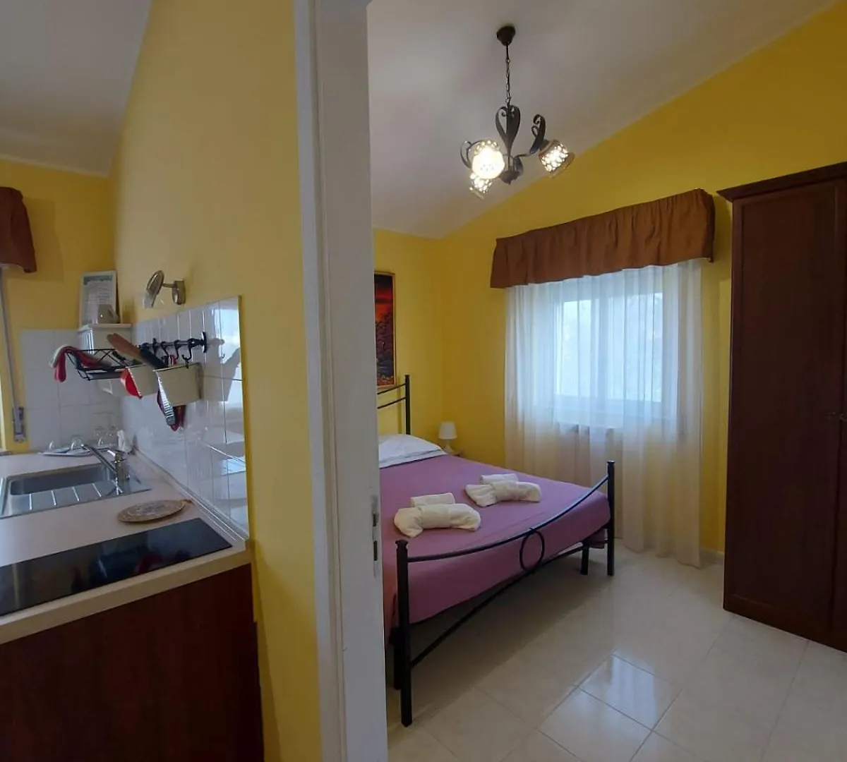 Villa Nadira Giardini-Naxos