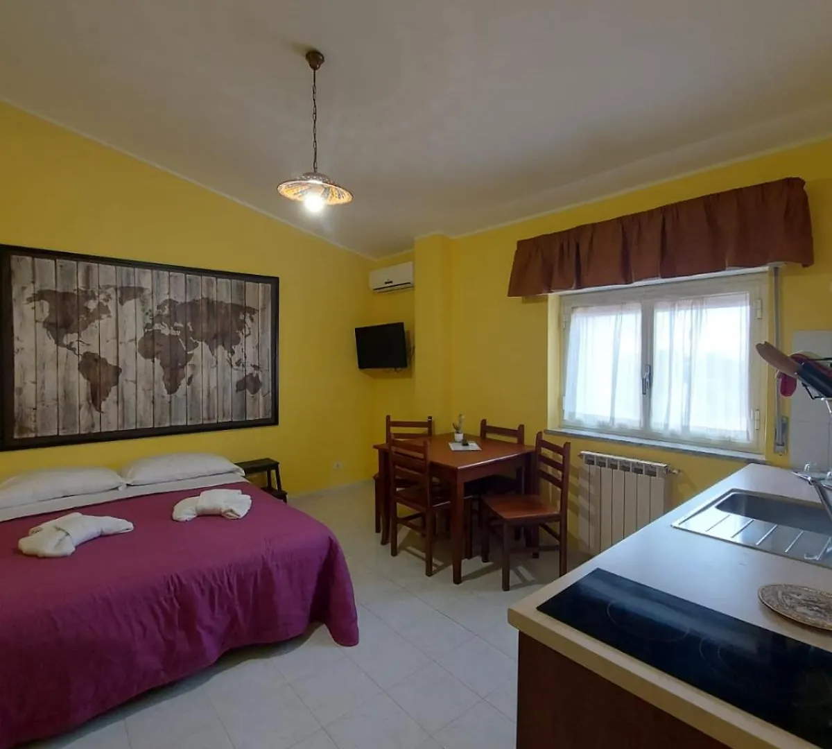 Villa Nadira Giardini-Naxos Hotel apartamentowy